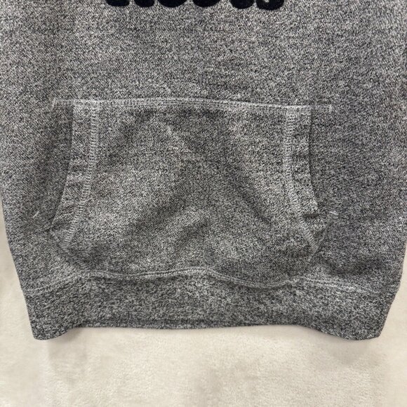 ROOTS Canada Beaver Hoodie Sweathirt  Pullover Kids Size XL 11-12 Year Old Gray - Picture 3 of 6